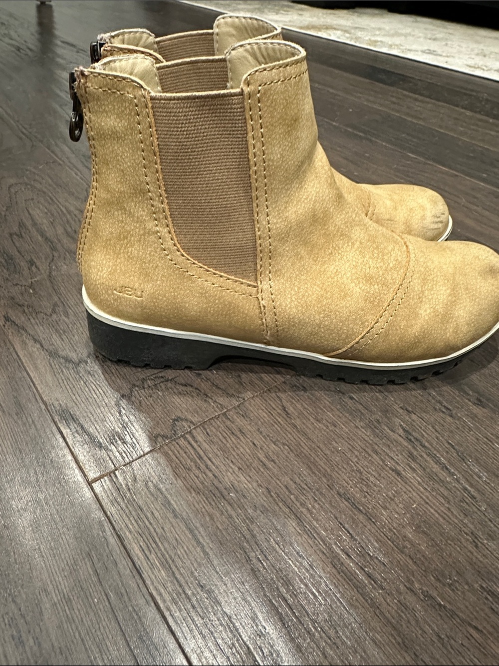 JBU Tan Chelsea Zip Ankle Boots